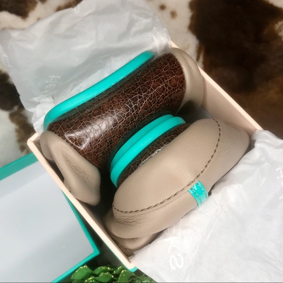 ❌SOLD❌ TIEKS by Gavrielli Ballet Flats in Taupe - Picture 6 of 8